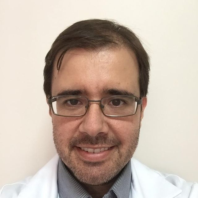 Juliano Cunha da Costa, Dermatologista Dois Irmãos