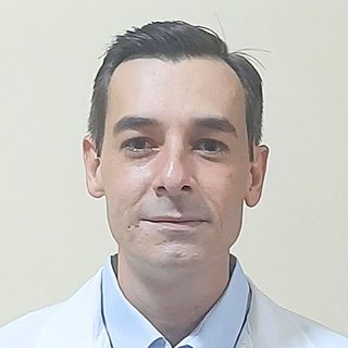 Dr. Caio Ribeiro Borges