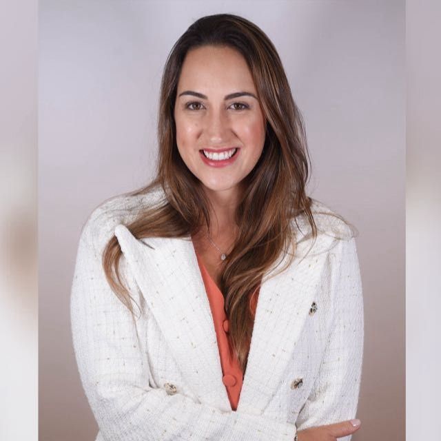 Juliana Alves Dias Fernandes, Otorrino Mogi Guaçu