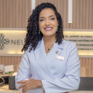Alice Oliveira, Neurologista Salvador
