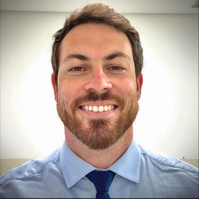 RENATO MORELLI BERG, Ortopedista - Traumatologista São Paulo