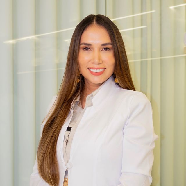 Ana María Fajardo, Ginecólogo Neiva