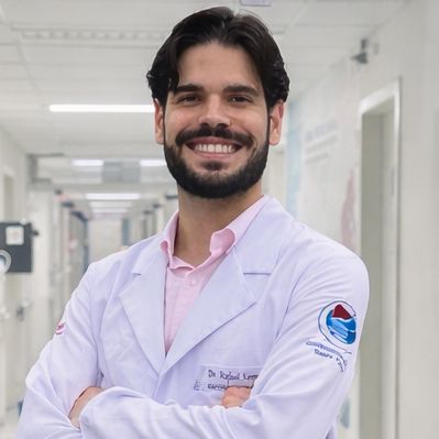 Rafael Lopes Santos, Gastroenterologista Nova Serrana