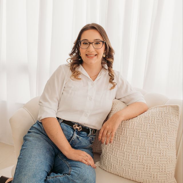 Anna Silvia Féres Leite, Psicólogo Taubaté
