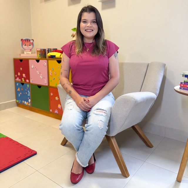 Naiara Magri Da Silva, Fonoaudiólogo Goiânia