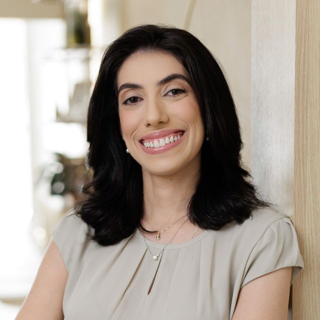 Lívia da Mata Lara, Cardiologista São Paulo