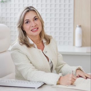 Ampliar imagem: Alessia Braz, Oftalmologista São Paulo