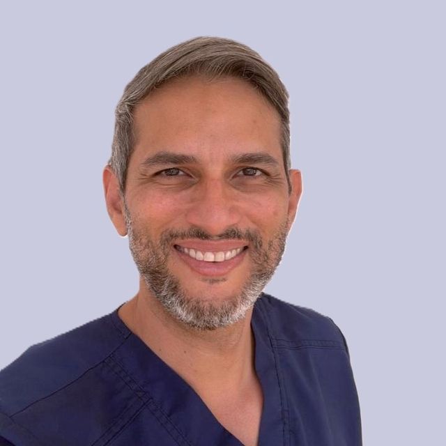 Carlos Alberto Guarín Cervantes, Urólogo Barranquilla