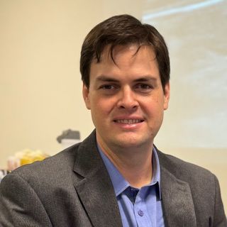 Luis Otávio Mantovani Battaglin, Ortopedista - Traumatologista Goiânia