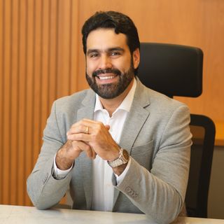 Renam Bumlai, Ortopedista - Traumatologista Cuiabá