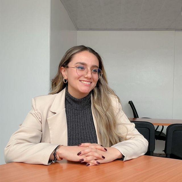 Adriana López López, Psicólogo Duitama