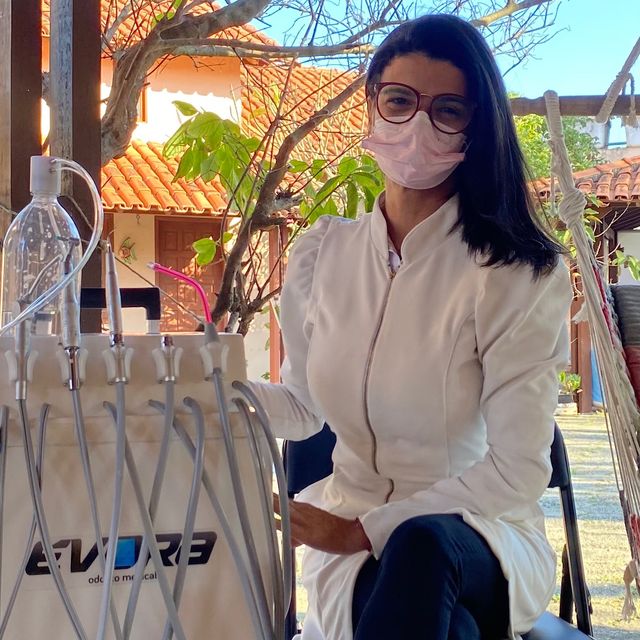 Maria Clara Soares, Dentista Valença