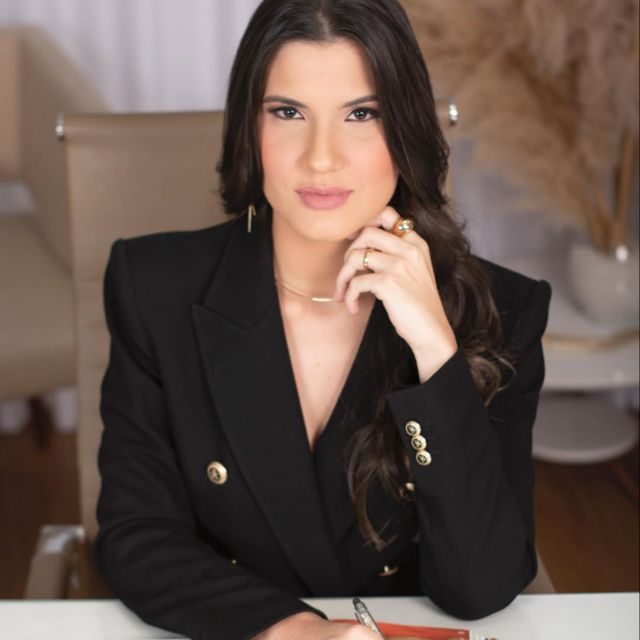 Maria Letícia Barbalho Fernandes, Dentista Natal