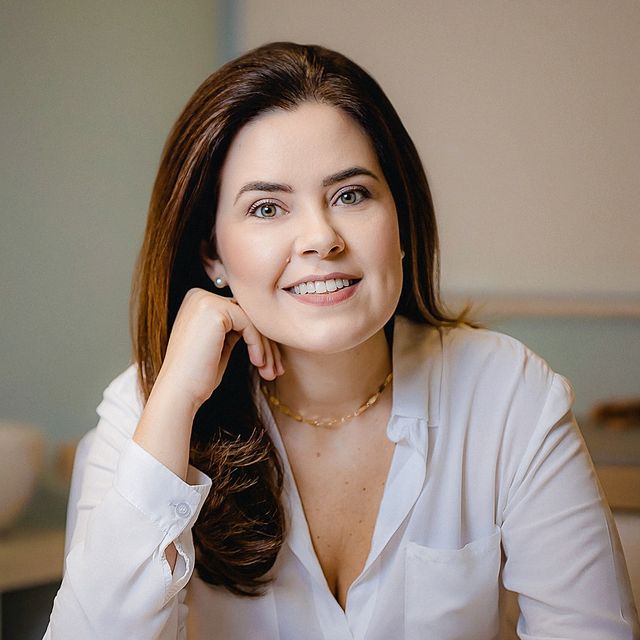 Livia  dos Santos Borgo Peter , Pediatra São Paulo