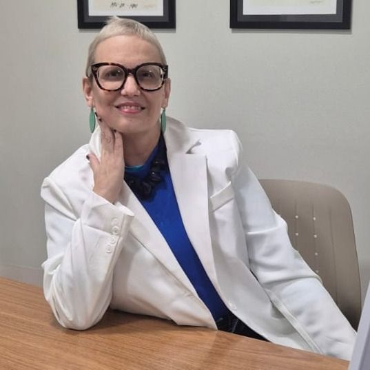 Adriana d'Amorim, Reumatologista São Paulo