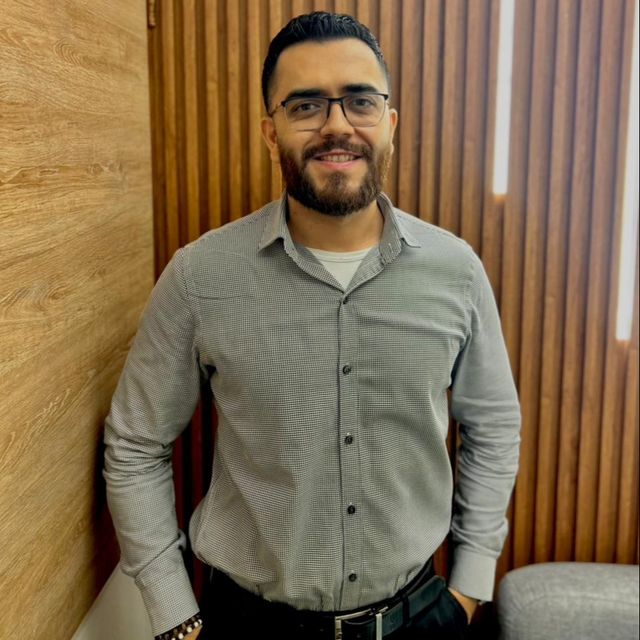 Victor Muñoz Barrientos, Psicólogo Medellín