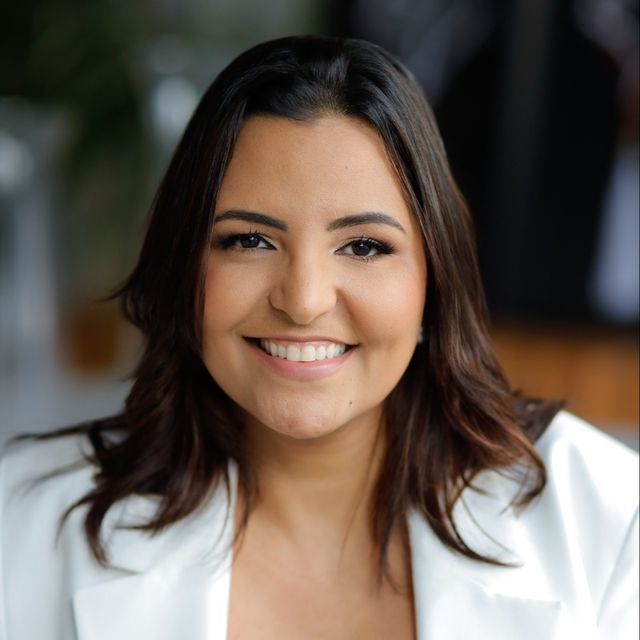 Alinne Cambrainha, Psiquiatra Recife
