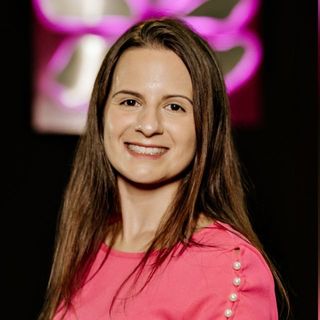 Ampliar imagem: Danielle Mutta, Ginecologista São Paulo