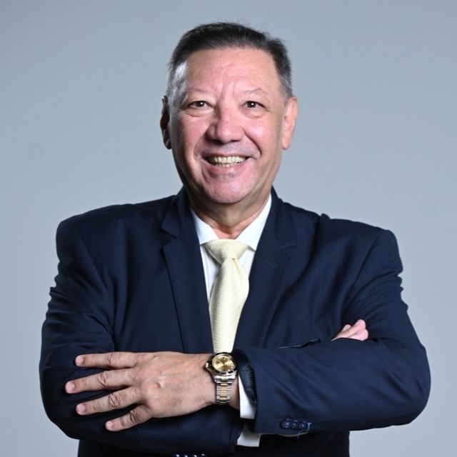 Marco Antonio de Freitas Mesquita , Médico clínico geral São José do Rio Preto