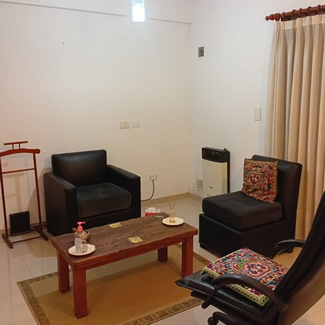 Paula Fausti, Psicólogo Capital Federal