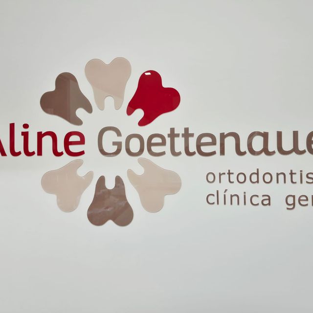 Aline Goettenauer, Dentista Niterói