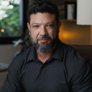 Cesar Abreu Akiho, Especialista em Medicina Física e Reabilitação São Paulo