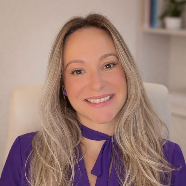 Michelle Antequera Valente Schleich, Psicólogo Franca