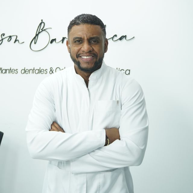 Davinson Barandica Ibarra, Odontólogo Palmira
