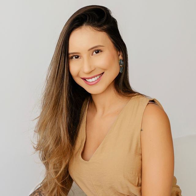 Larissa Fontes, Dentista Nova Iguaçu