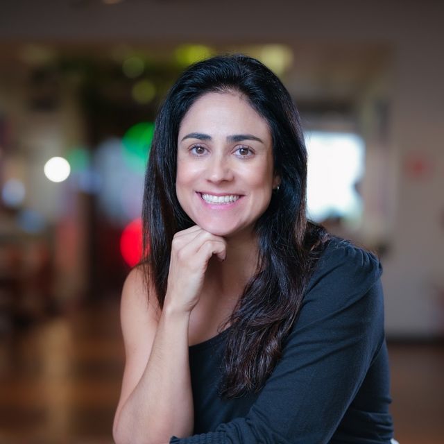 Flavia Nogueira de Leoni, Ginecologista São Paulo