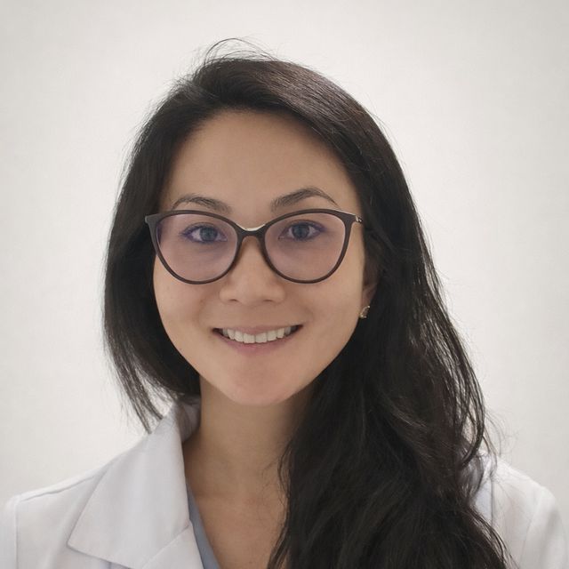 Marina Azuma, Ortopedista - Traumatologista São Paulo