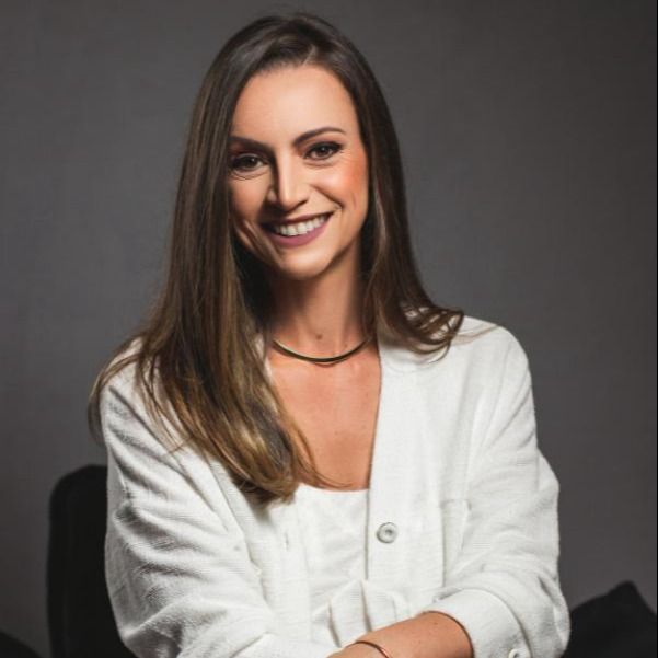 Simone Batisti Giroldi de Oliveira, Ginecologista Sorocaba