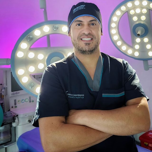 Javier Puentes, Médico general Bogotá