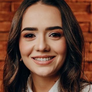 Thaísa  Bonfim , Psicólogo Birigui