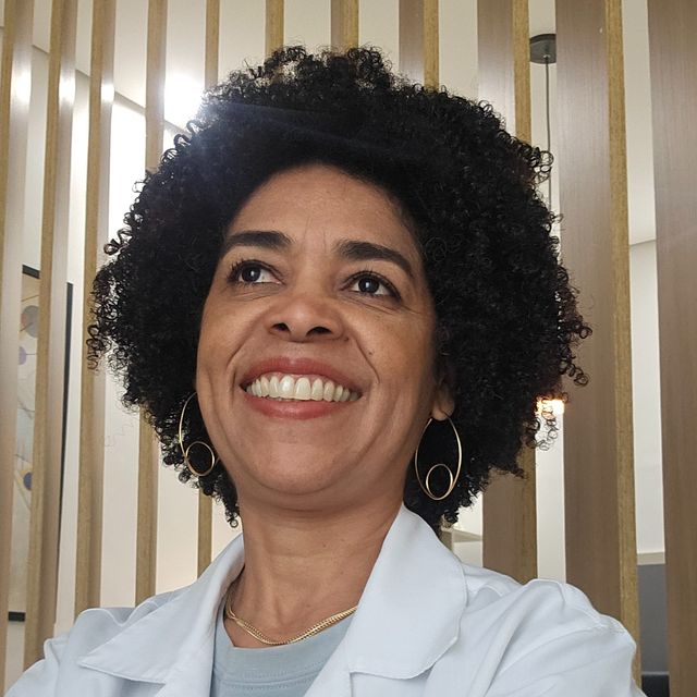 Josiane   Mila, Fisioterapeuta Ribeirão Preto