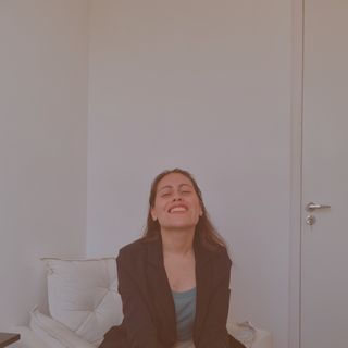 Dra. Mariana Azevedo Martins Costa