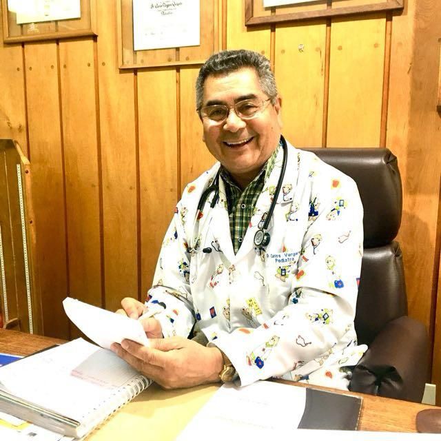 Carlos Edison Vergara Quezada, Pediatra Coyhaique