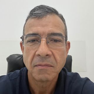 Yrapua Lourival de Araujo Gama, Ortopedista - Traumatologista São Gonçalo