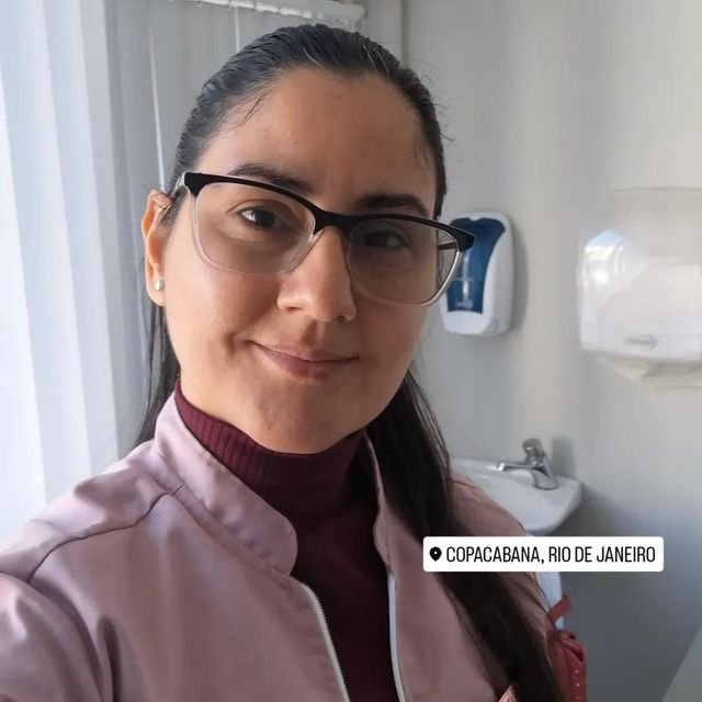 Michele De Oliveira, Fisioterapeuta Nova Iguaçu