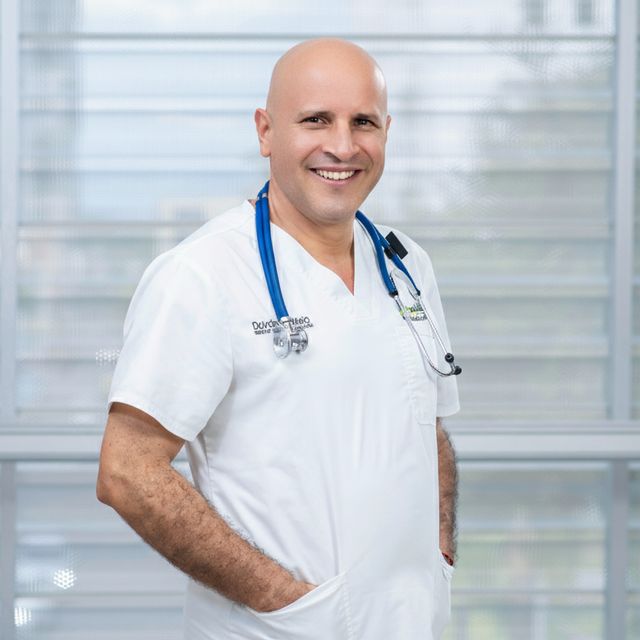 Ivan M. Melo C., Médico general Ibagué