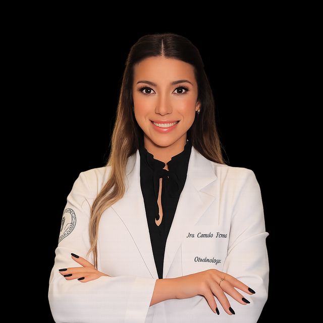Camila Aparecida De Almeida Ferreira, Oftalmologista São José dos Campos