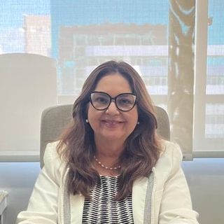 Antonia Rosivalda Teixeira Marinho , Neurologista Fortaleza