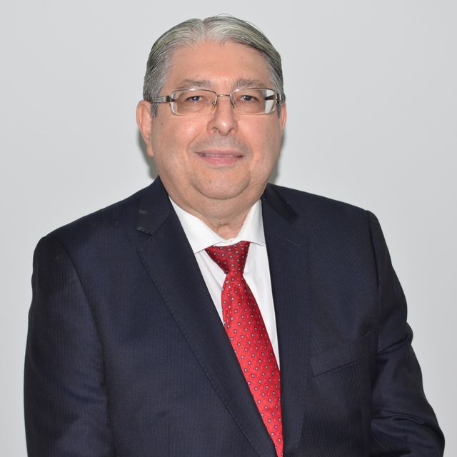 José Tupinambá Sousa Vasconcelos, Reumatologista Teresina