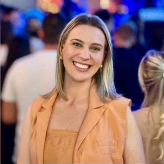 Cristiane  Marchese Recuero, Médico clínico geral Pato Branco