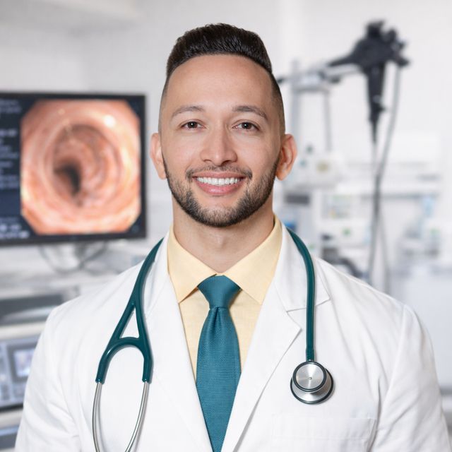 Javier Alfredo Pérez, Gastroenterólogo Bogotá