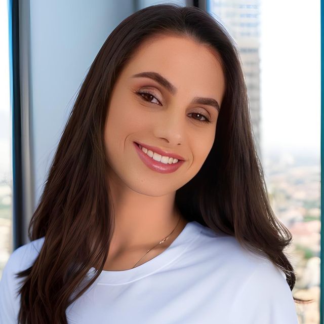 Caroline de Oliveira Raymundo, Psicólogo São Manuel