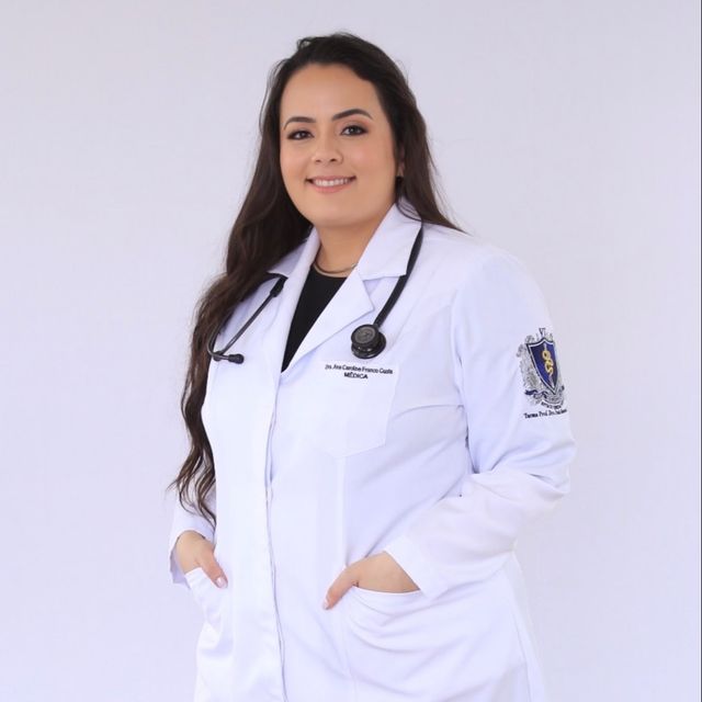 Ana Caroline Franco Costa, Médico clínico geral Itumbiara