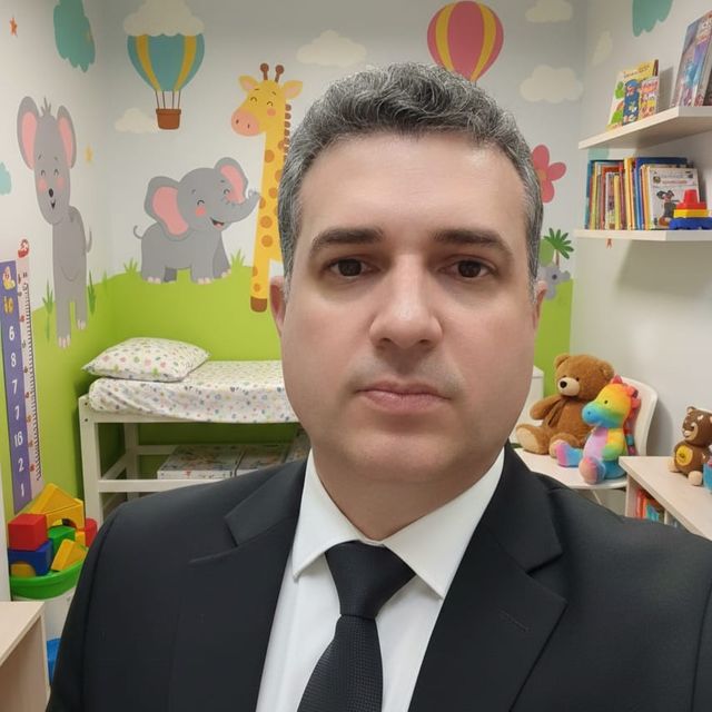 Rodrigo   Sousa, Pediatra Uberaba