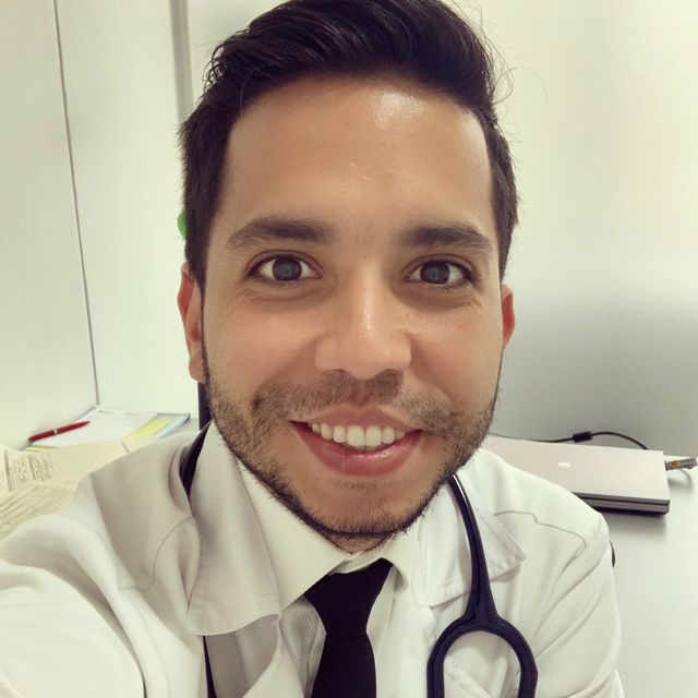 Juan Manuel Correa Gomez, Neumólogo pediátrico Suba