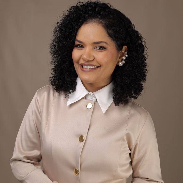 Rebeca Cristine, Fisioterapeuta Recife